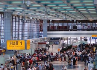 FR Aéroport Marseille Provence FR Aéroport Marseille Provence