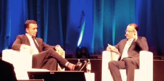 Mike McCormick (à droite), avec Rajeev Singh (Concur), à Berlin