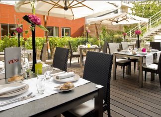 La terrasse du Radisson Blu Boulogne La terrasse du Radisson Blu Boulogne