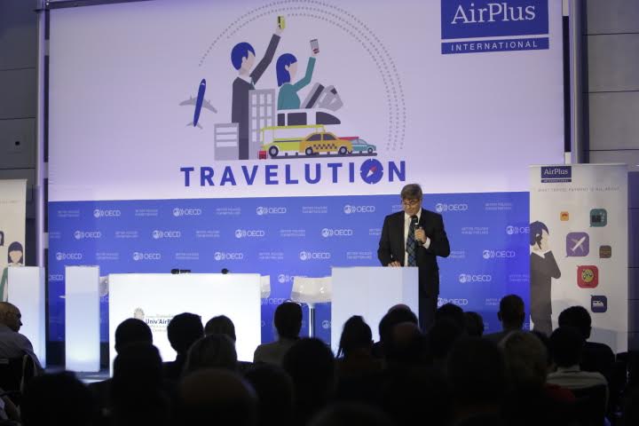 John Baird-Smith, Directeur d'AirPlus France, inaugurant Univ'AirPlus 2015