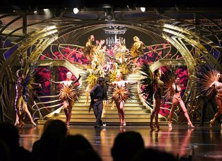 Lido-Paris-Merveilles-©JPANIE