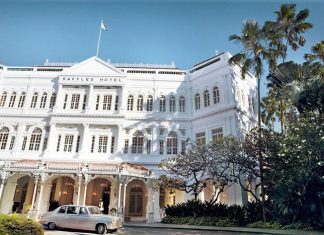 Singapour, Le Raffles Hotel
