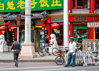 Cité Interdite, place Tian’anmen, artère shopping de Wangfujing : le quartier de Dongcheng est le cœur touristique de Pékin.