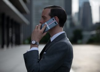 Samsung-Galaxy-Z-Lifestyle