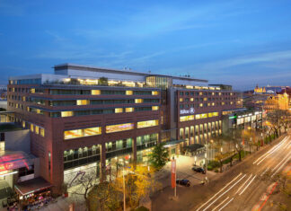 Crowne-Plaza-Hilton-Budapest