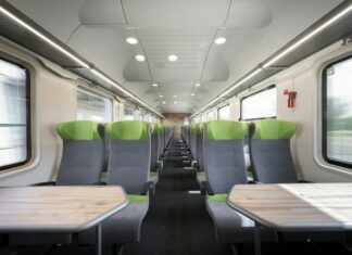 flixtrain-fgc0384-02