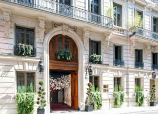 Comme tous les groupes hôteliers cotés, Accor a publié cet été des résultats montrant "une reprise en bonne voie, mais hétérogène selon les pays". (ici la Maison Delano, un des futurs hôtels du groupe en cours de développement à Paris.)