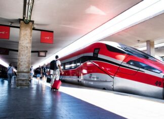 Trenitalia va progressivement passer à cinq fréquences entre Paris et Lyon.