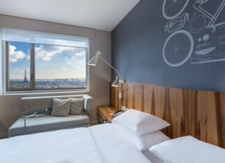 Chambre du Hyatt Regency Paris Etoile.