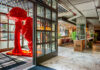 A l'entrée du Radisson RED Madrid, une sculpture reprenant les symboles de la capitale espagnole, l'ours et l'arbousier.