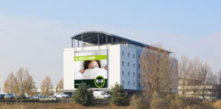 B&B Hotel Strasbourg Nord Schiltigheim Lac (4 étoiles).