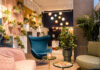 Réception du Motel One Rotterdam, ouvert en février dernier. © Motel One