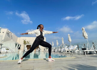 Séance bien-être proposée tous les dimanches matin au Waldorf Astoria de Beverly Hills avec le coach Jai Jordan.