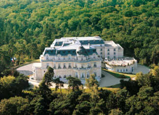 L'hôtel Château Mont Royal de Chantilly passera sous enseigne InterContinental en 2024.
