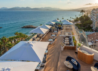 Le Marea, restaurant en rooftop du Canopy by Hilton Cannes.