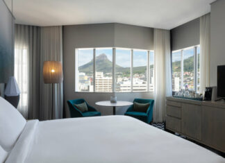 Une des 214 chambres du Pullman Cape Town City Centre,