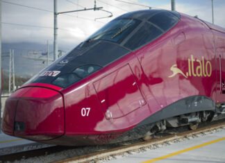 Le conglomérat MSC, connu dans le monde des croisières, monte au capital de la compagnie ferroviaire italienne Italo, qui dispose d'une flotte d'une cinquantaine de TGV.