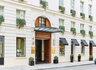 Sofitel Paris Le Faubourg, un des quatre hôtels de la marque de luxe à Paris.