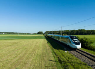 Des trains Intercités de nouvelle génération en 2027, les débuts de la ligne à grande vitesse en 2032 : Toulouse sera prochainement plus proche de Paris. Ici, le train Oxygene, en test en République Tchèque.