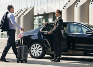 LimoLane, une plateforme spécialisée dans la réservation de chauffeurs haut de gamme à destination des entreprises ou de l'événementiel.