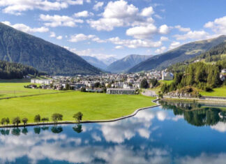 Petite station et grande nature, hôtellerie haut de gamme et retraites chaleureuses, centre de congrès ultra moderne : Davos s'impose comme une destination MICE attractive. %