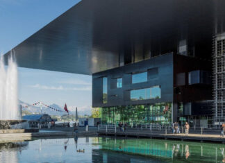 Le centre de la culture et des congrès de Lucerne, dessiné par Jean Nouvel.
