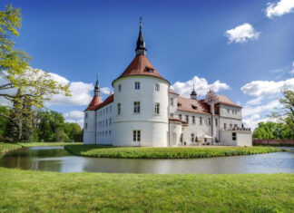 Non loin de Berlin, le Schloss Drehna, en passe de devenir une nouvelle maison de séminaires de Châteauform'.