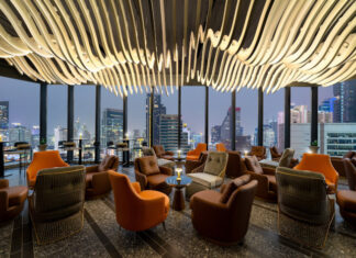 Starlight Bar, au Mercure Bangkok Surawong.