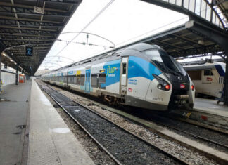L'aller-retour quotidien entre Nancy et Lyon en 4h30 environ est opéré en train Régiolis,