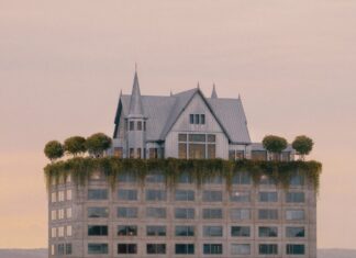 Pensé par Philippe Starck, l'hôtel Maison Heler a ouvert ses portes à Metz, offrant aux voyageurs d'affaires un point de chute poétique.