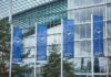 Le Lufthansa Group affiche un chiffre d'affaires record pour 2024, mais le recul des bénéfices force le groupe allemand à réagir