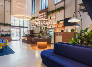 Lobby de l'hôtel The Social Hub Porto.