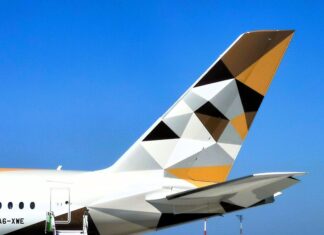 Etihad Airbus A321 Paris