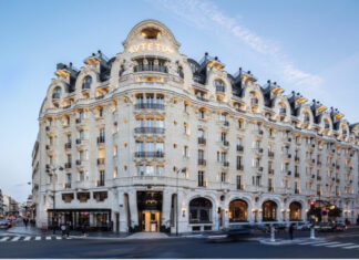 Le Mandarin Oriental Lutetia, Paris, le nouveau nom de baptême du palace parisien.