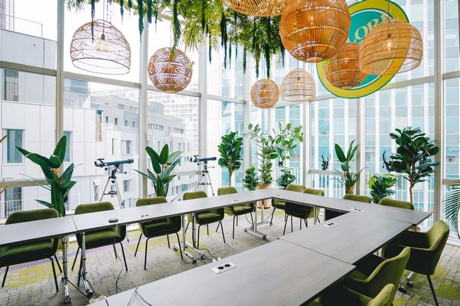 Meeting room at Wojo Montparnasse.