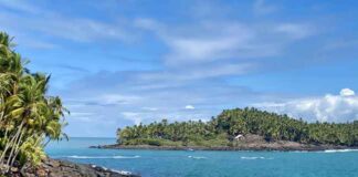 Vue sur l’île du Diable, avec la cellule d'Alfred Dreyfus