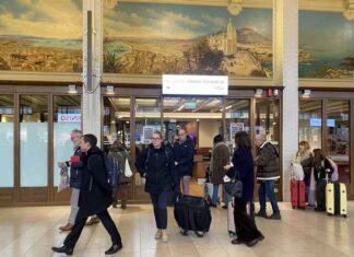Salon Grand Voyageur de Paris Gare de Lyon (SJ)