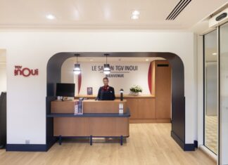 Un nouveau cadre, un nouveau nom pour le lounge de la SNCF à Paris Est, celui de Salon Grand Voyageur Le Club TGV INOUI.