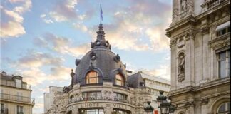 Le BHV Marais (c) Myr+Muratet