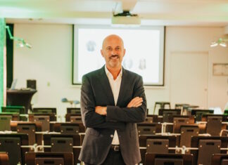 Alexander Ernert, Trainline's France Country Manager and spokesperson for ADN Mobilités, is not arguing for the distribution of all companies on the SNCF Connect site.