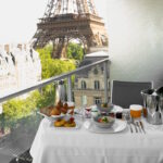 Le Pullman Tour Eiffel has embarked on a strategic repositioning that will take it towards other, more chic and more "Parisian" horizons.