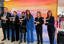Inauguration of the Paris-Monterrey flight last April (Aeromexico)