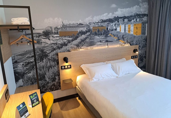 One of the 78 rooms at the B&B HOTEL Bastia. One of the 78 rooms at the B&B HOTEL Bastia.