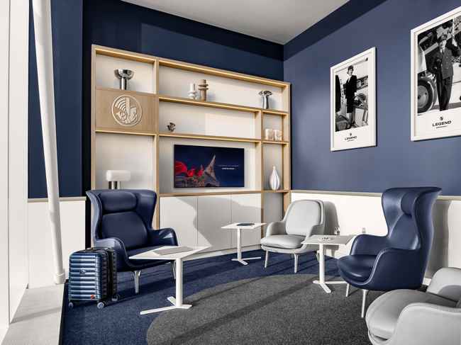 The new Air France lounge at London Heathrow has nearly 150 seats (DR Air France) The new Air France lounge at London Heathrow has nearly 150 seats (DR Air France)