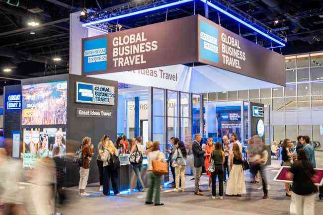 Amex GBT connecte Egencia à Claude