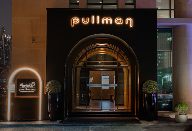 An immersive gateway to Pullman Dubai Jumeirah Lake Towers