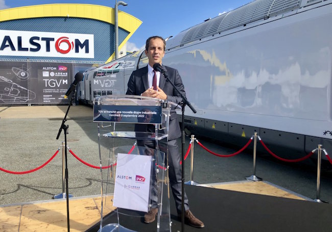 Christophe Fanichet, lors de la présentation du TGV M en 2022 sur le site Alstom de La Rochelle. (c) S. Jaladis Christophe Fanichet, lors de la présentation du TGV M en 2022 sur le site Alstom de La Rochelle. (c) S. Jaladis