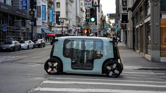 Zoox's robotaxis, a subsidiary of Amazon, have begun to ply the streets of Las Vegas.