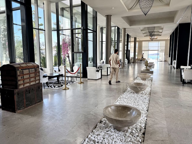 La Badira hotel lobby.